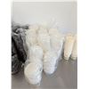 Image 7 : White Paper Cups W/Brown & White Lids - Lot of Approx. 1650pcs| AE8/R2-1