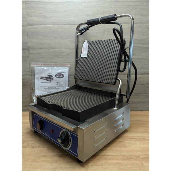 Globe GPG10-C Panini Grill | R3-1/2543