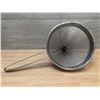 Image 2 : 9-1/2" Fine Mesh Stainless Steel Strainers - Lot of 4 | JB5