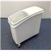 Image 2 : 21 Gallon Ingredient Bin With Sliding Lid, Omcan 80985 | MR1-3/R1FL