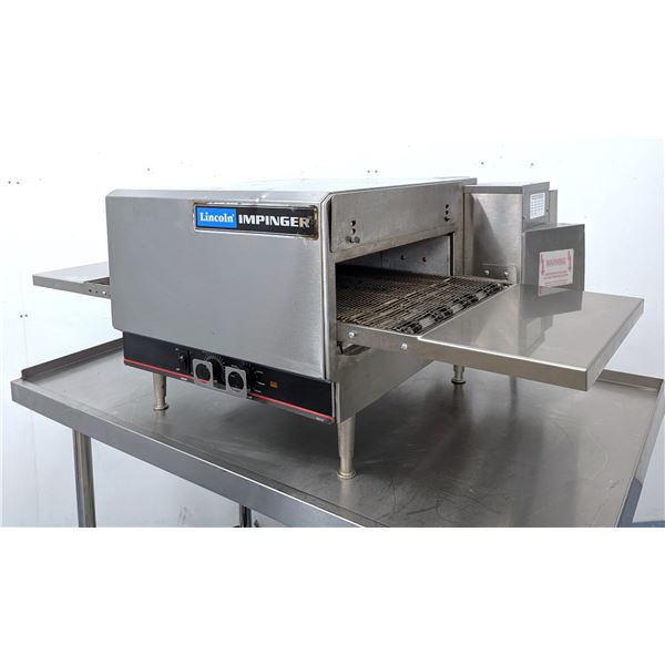 Lincoln Impinger 1301-4 Countertop Conveyor Pizza Oven | 4781/R2
