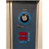 Image 6 : Duke 5/9-E3XX Electric Half-Size Convection Oven | H-0037/R5
