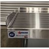 Image 4 : 48" x 30" Stainless Steel Equipment Stand, Omcan 22060 | MR4-3