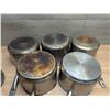 Image 3 : Various Sizes of Sauce Pans With Lids - Set of 5 | JB23/Rack17