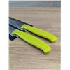 Image 3 : R CUT Serrated All Purpose Knives, Green - Lot of 2 | FN226/CC1-2