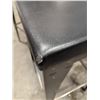 Image 7 : Amisco Bar Stools - Lot of 4 |