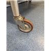 Image 8 : 60" x 30" Stainless Steel Demo Table With Mirror | JB39/R2