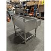 Image 5 : Stainless Steel Ice Bin With Speed Rails | KYR-3/RBD