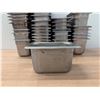 Image 3 : 1/9 Size 4" Deep Stainless Steel Inserts - Lot of 39 | WG1/R2Pallet