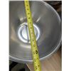 Image 2 : Various Sizes of Stainless Steel Bowls & Colanders - Lot of 26pcs | WG10/R2Pallet