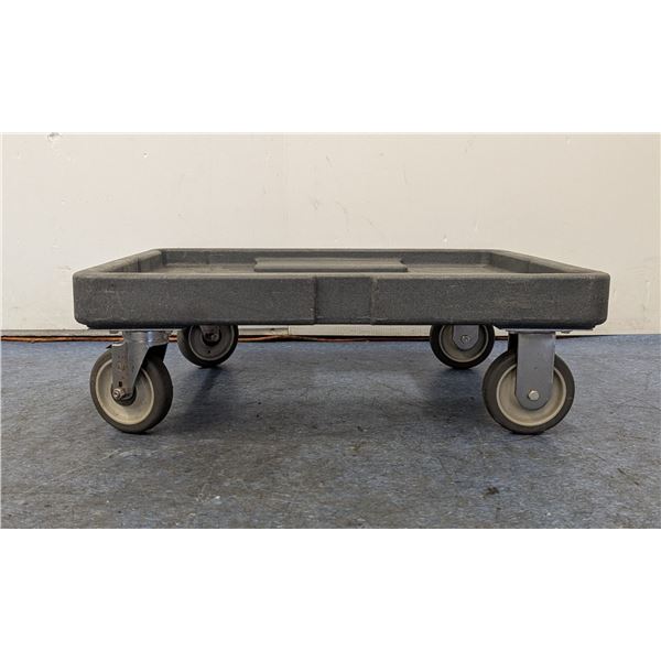 Cambro Food Carrier Dolly For Cambro UPC 400 | Front