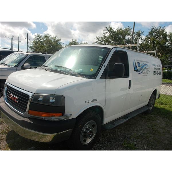 2015 GMC Savana 2500 6-Dr. Cargo Van