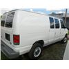 Image 5 : 2004 Ford E250 6-Dr. SWB Cargo Van