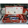 Image 1 : Milwaukee Electric Angle Drill w/Case