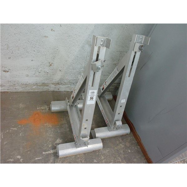 Ladder Jacks - Pair