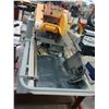Image 1 : 10"  Tile Wet Saw w/Basin