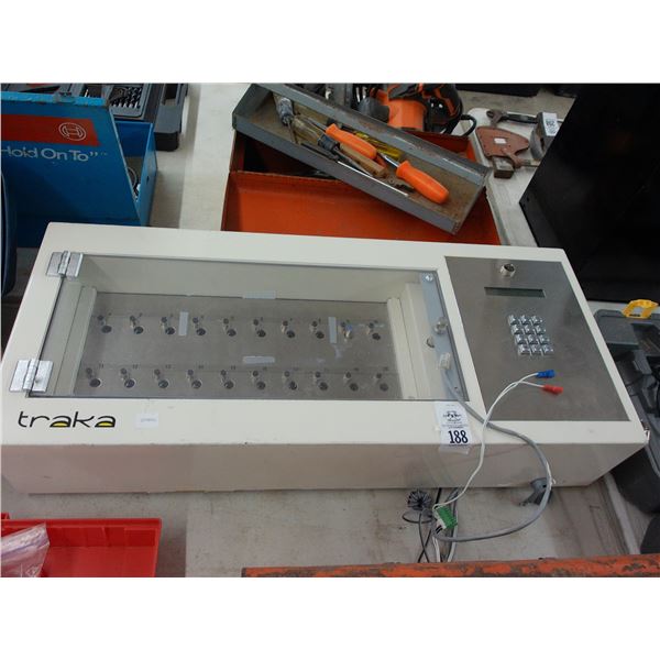 Traka Bottle Pouring System