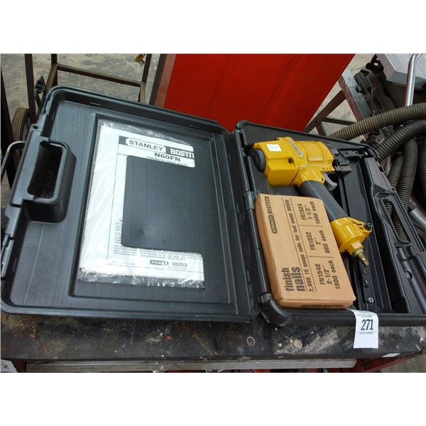 Bostitch Air Finish Nailer w/Case