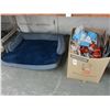 Image 1 : Party Supplies, Pet Bed