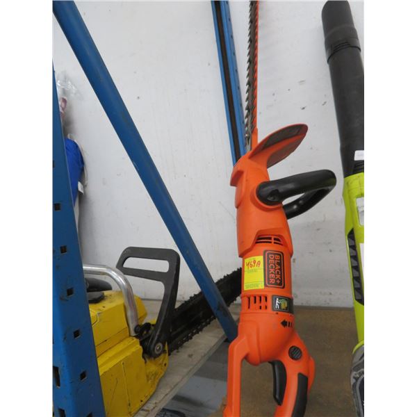 B & D Electric Hedge Trimmer