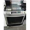 Image 1 : Samsung SS Flat Top Range Oven - Electric