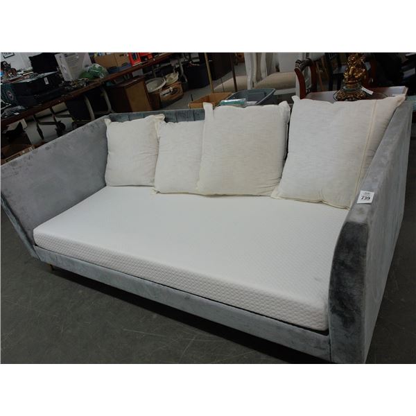 Gray Daybed