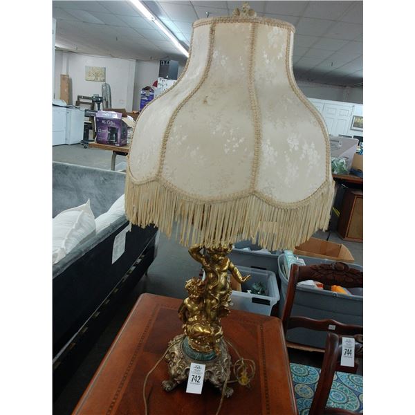 Ornate Cast Cherub Lamp w/Shade