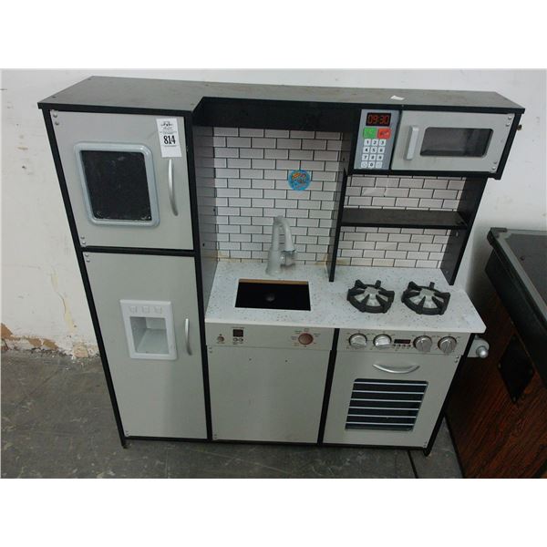 Child Play Kitchen