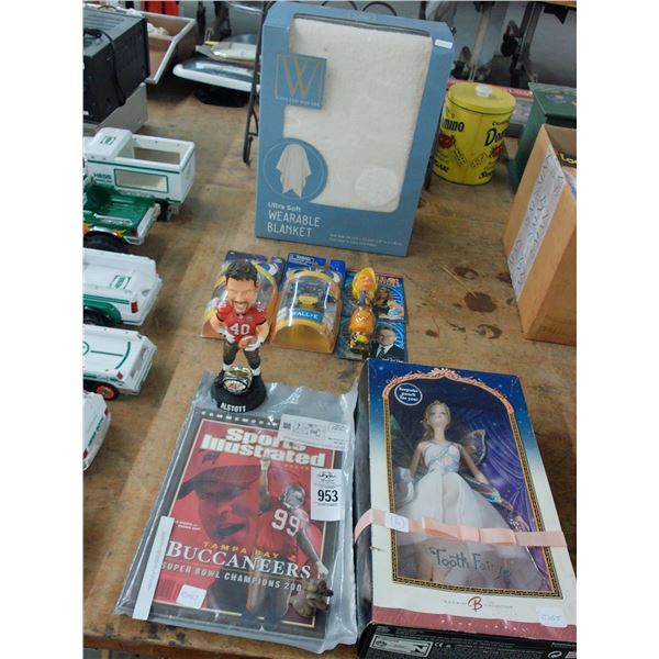 Barbie Doll, Bucs Memorabilia, Bobblehead, Walle Figurine, Wearable Blanket