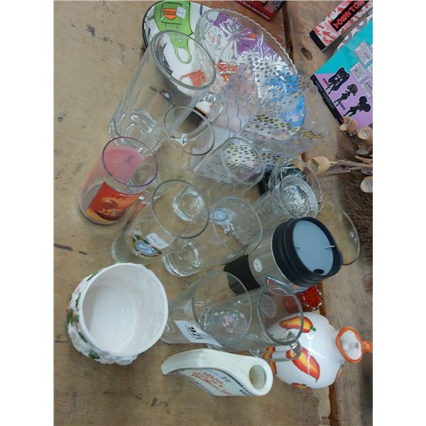 Asst. Glassware, Serving Bowls, Décor