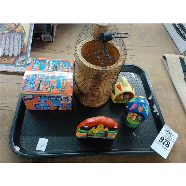 Asst. Souvenir Items