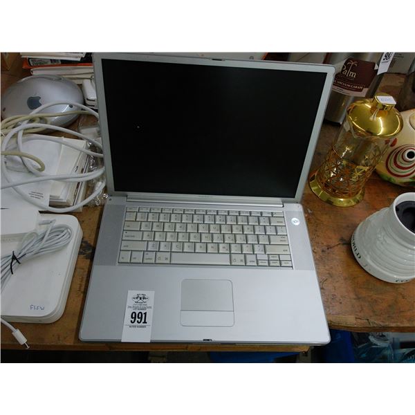 Mac Laptop Computer Cleaned Hard Drive - No Adapter