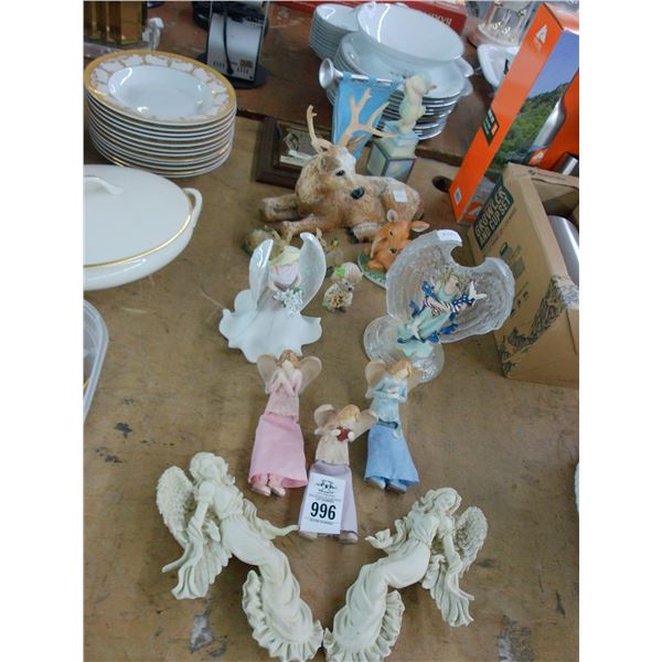 Asst. Figurines, Décor