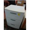 Image 1 : Plastic 3 Drawer Storage Bin