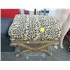 Image 1 : Claw Foot Leopard Padded Vanity Bench