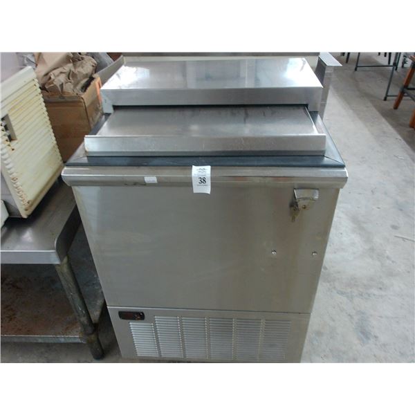 Infiniti 2' Mug Chiller - IDCS124ASCS Could Not Test.