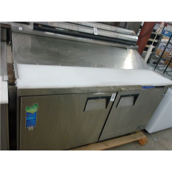 Everest 5' Ref. Sandwich Prep Unit - EP8NWR2 - NEW