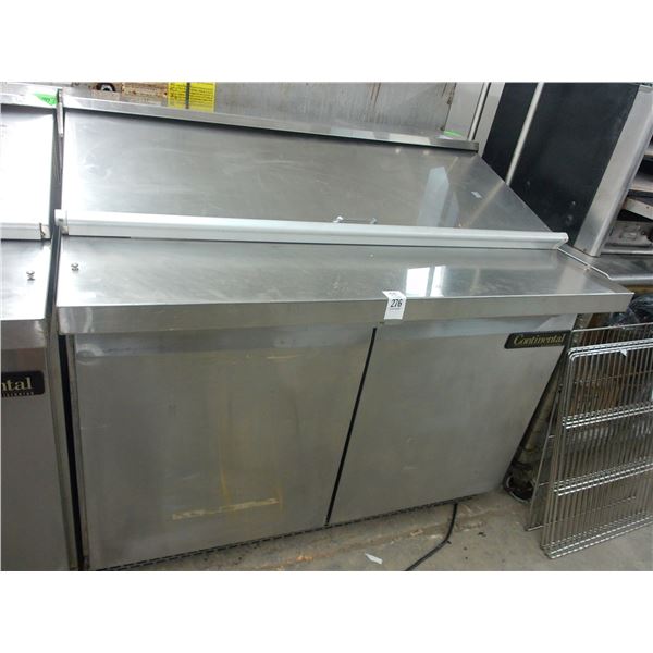 Continental 4' Rolling Ref. Sandwich Prep Unit 39°