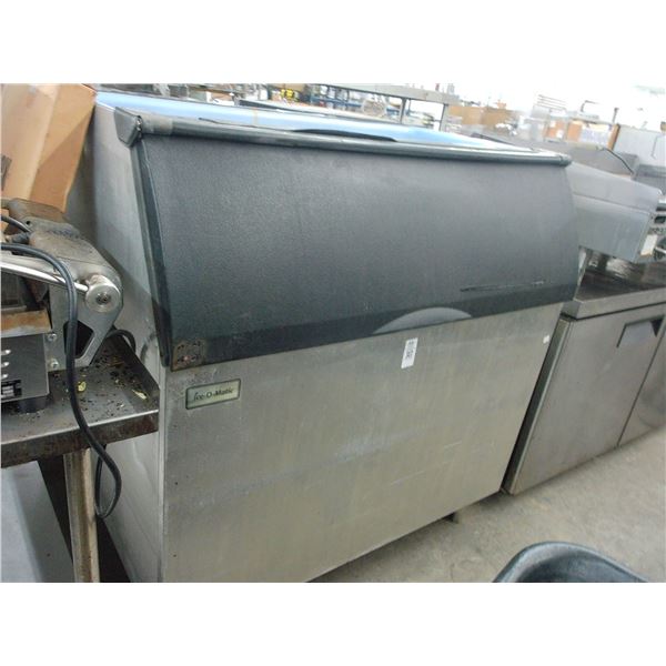 Ice O Matic Large Cap. Ice Maker Bin