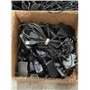Image 2 : 2 BOXES OF LOOP DEVICES AND POWER ADAPTERS