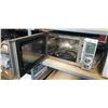 Image 2 : BREVILLE COMBI WAVE 3IN1CONVECTION MICROWAVE WITH AIR FRYER - TESTED WORKING, RETAIL $699