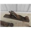 Image 2 : Vintage Wood Plane Lot: Stanley A4, Stanley Bailer No3, No6, 
