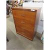 Image 1 : Dresser 4 Drawer 44'' x 32'' x 17 1/2'' 