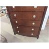 Image 4 : Dresser 52 1/2'' x 36'' x 18'' 