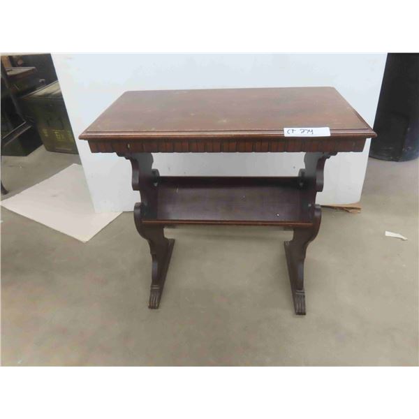 Magaazine Stand 24'' x 24'' x 13''