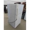 Image 2 : Kenmore Fridge with Freezer 60'' x 29 1/2'' x 28