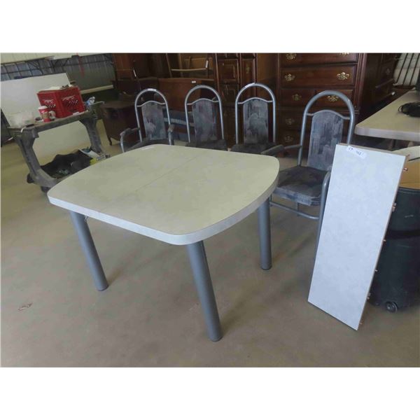 Kitchen Table 30'' x 48'' x 36'' , Plus 11 1/2'' Leaf , 4 