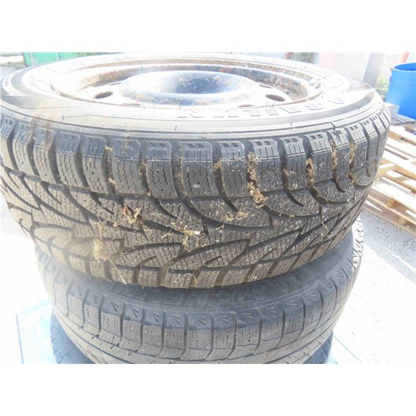 4 Tires & Rims 225/60R 17, Rims off a 2018 Ford Escape. 