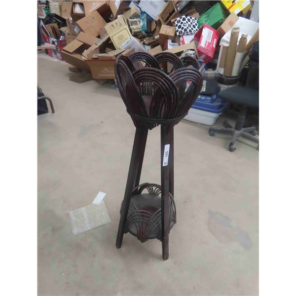 Bent William Fern Stand 