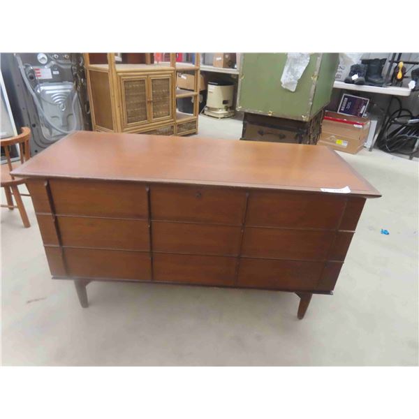 Eatonia Cedar Chest